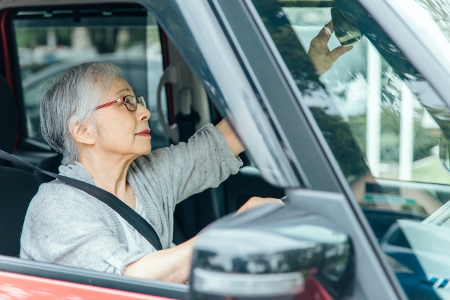 ローン審査に不安をお持ちの方へ – 自社ローンのご案内 🚗✨