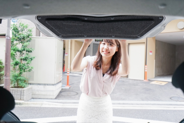 主婦でもマイカー！家計に優しい自社ローンのメリット🚗💫