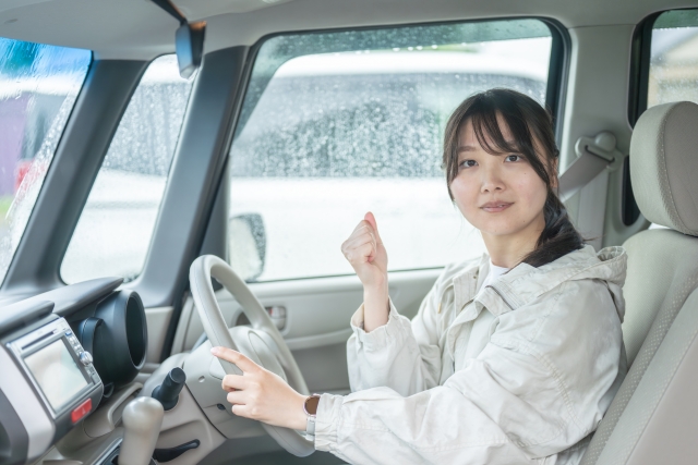 🚗 主婦でも中古車ローンは通るのか？審査のポイントと通りやすくするコツ 💡
